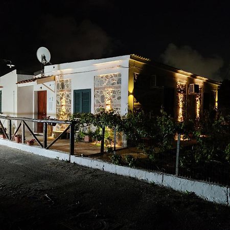 Vila Casa Spezzara Santa Domenica  Exteriér fotografie