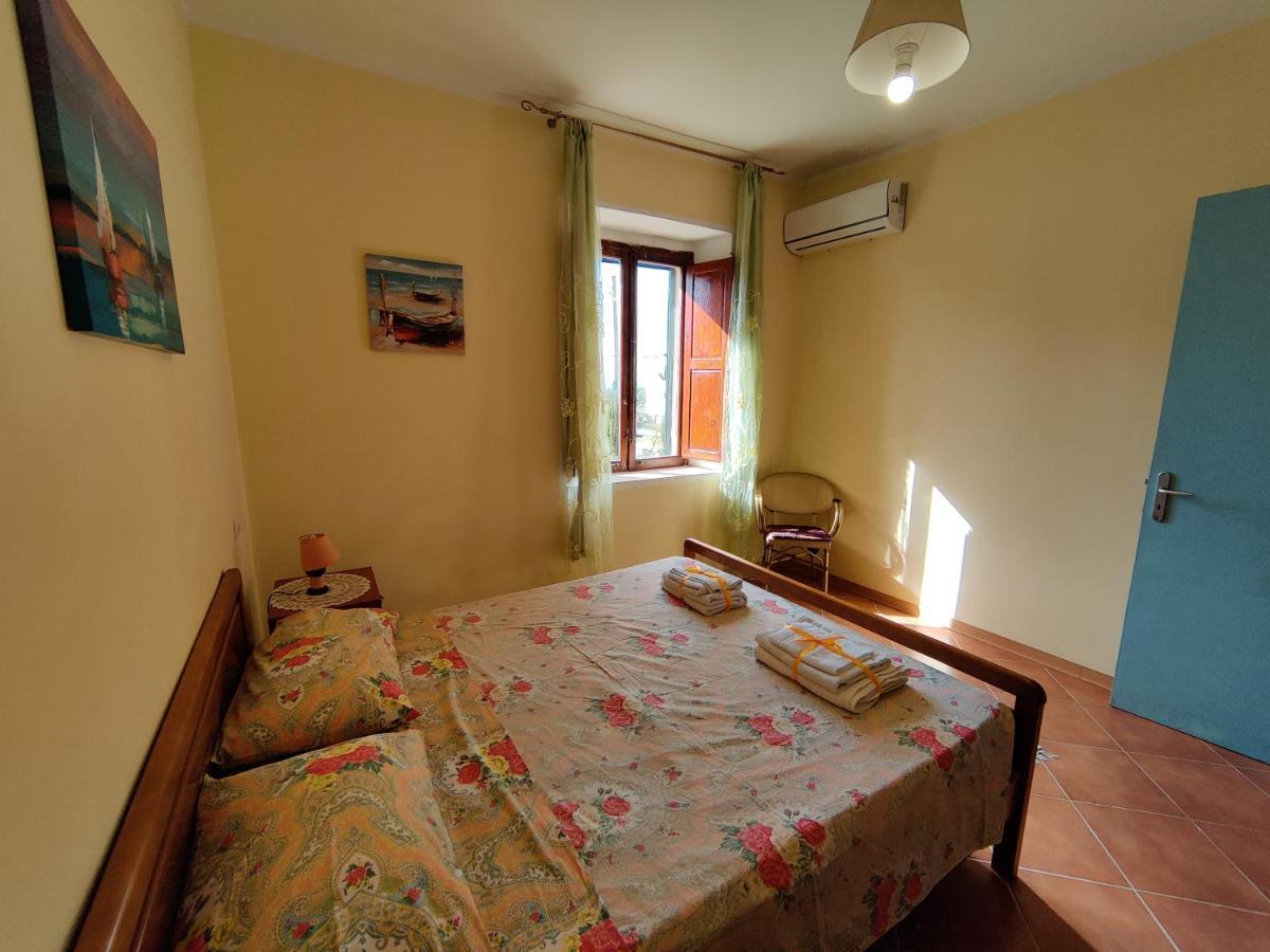 Vila Casa Spezzara Santa Domenica  Exteriér fotografie