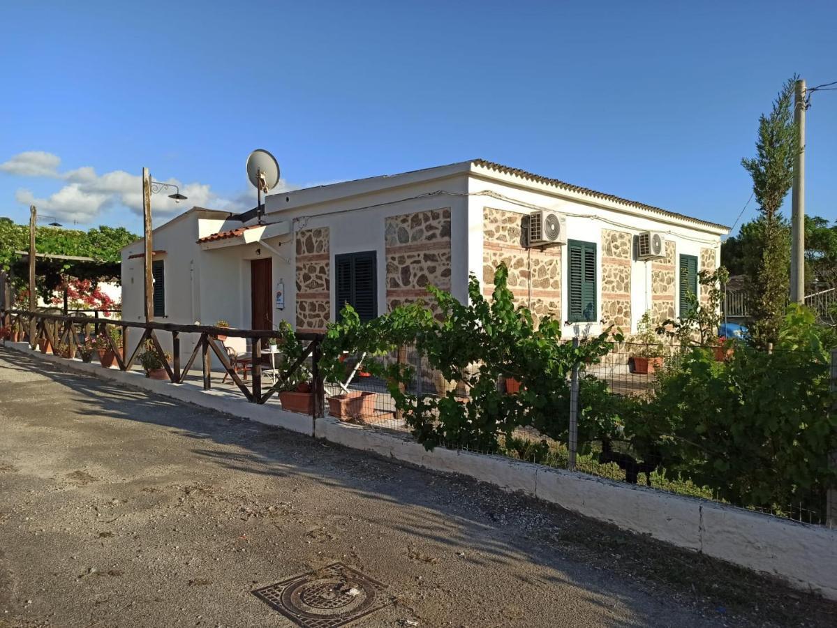 Vila Casa Spezzara Santa Domenica  Exteriér fotografie